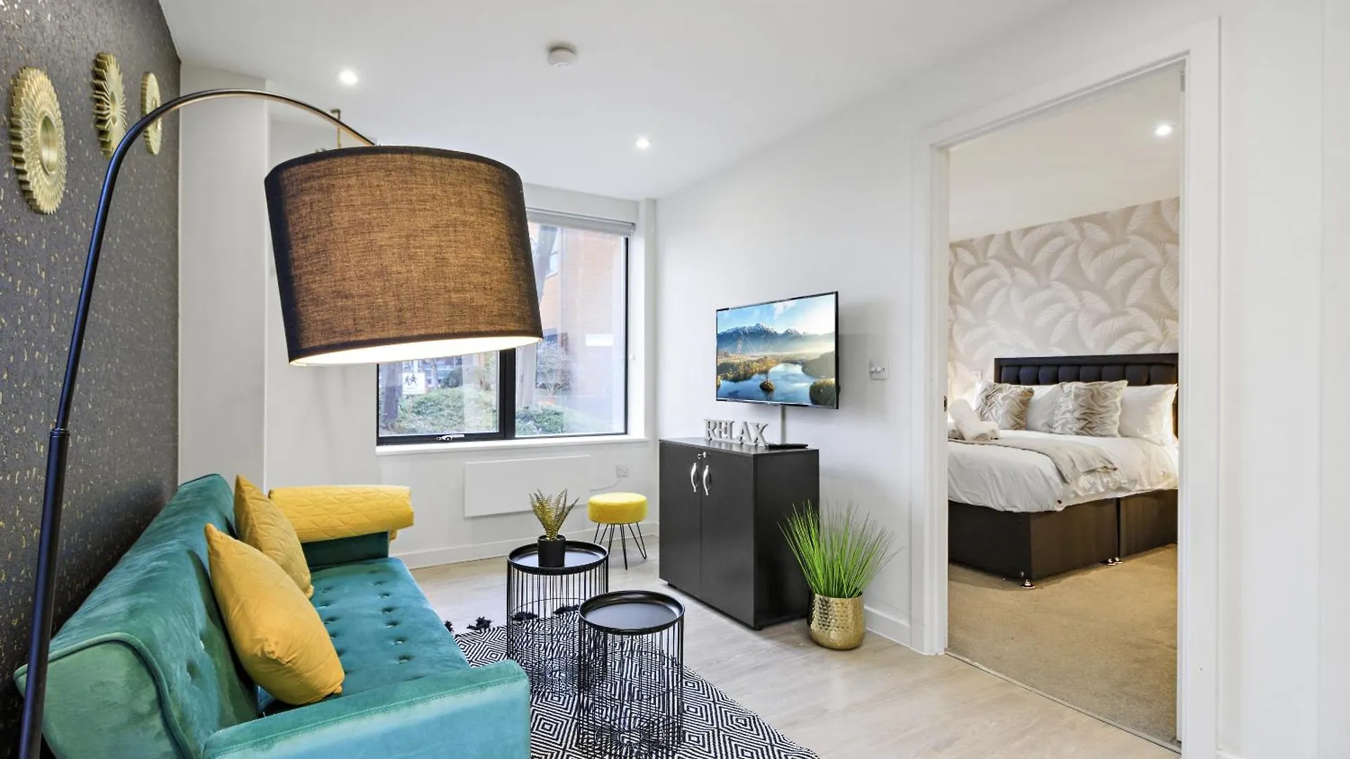 Ferienwohnung Linacre 1&2 - One And Two Bed Flat Behind The Cathedral With Free Parking And Fast Wifi Exeter